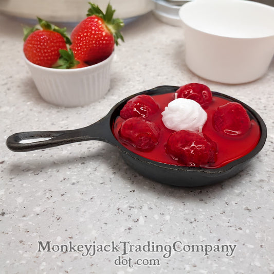 Strawberry Dessert Skillet Candle