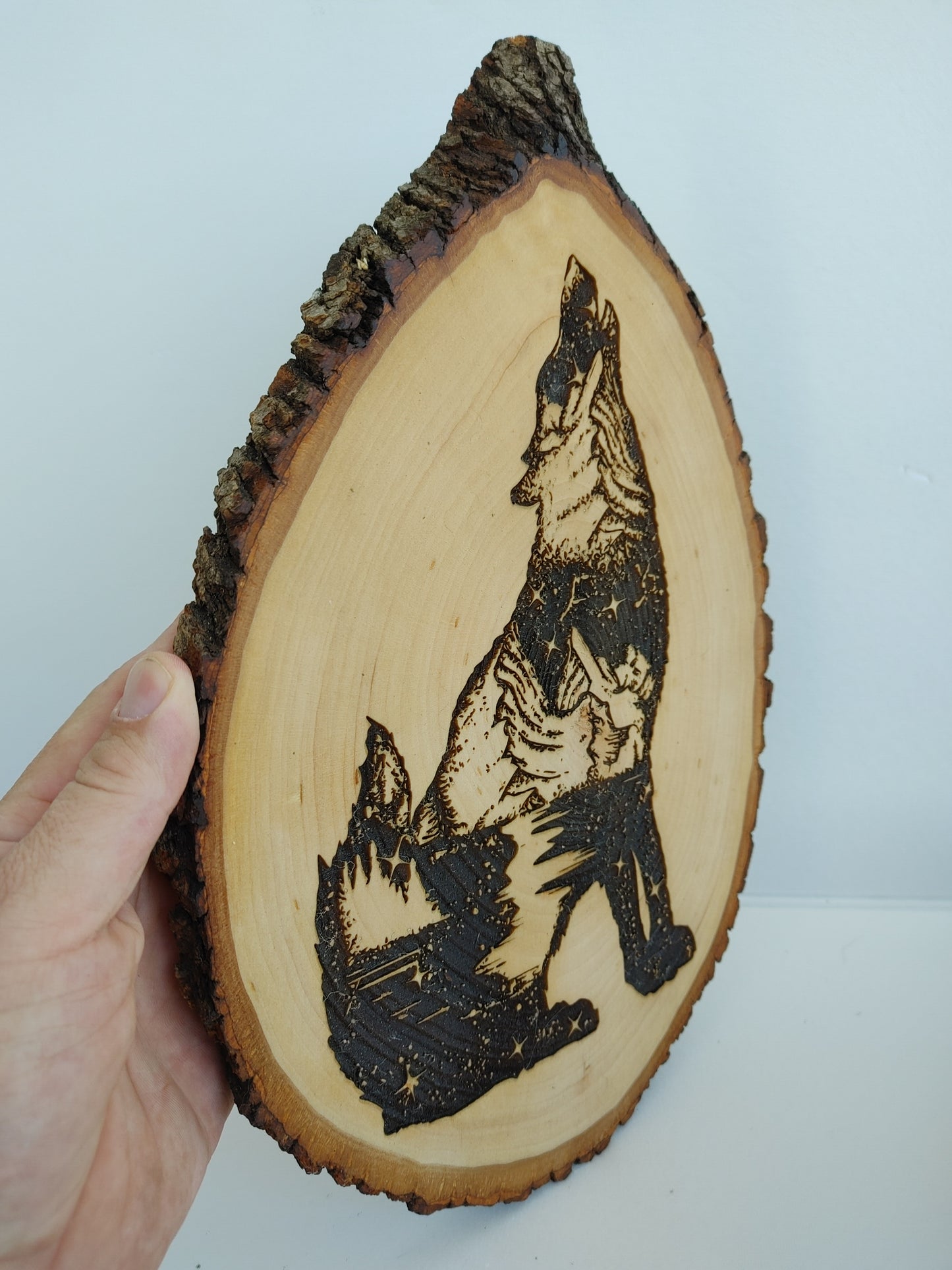 Wolf Wood Sign on Wood Country Round