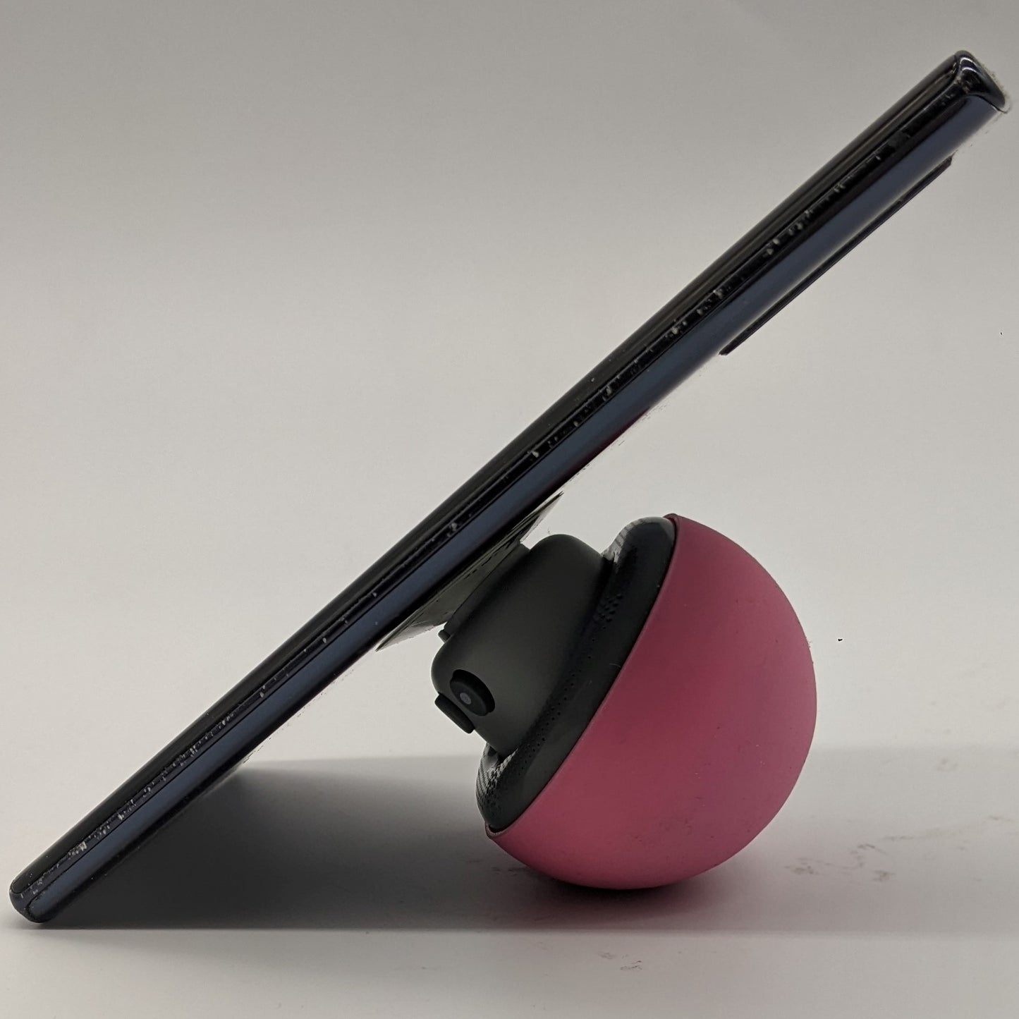 Wireless Mushroom Suction Cup Speaker