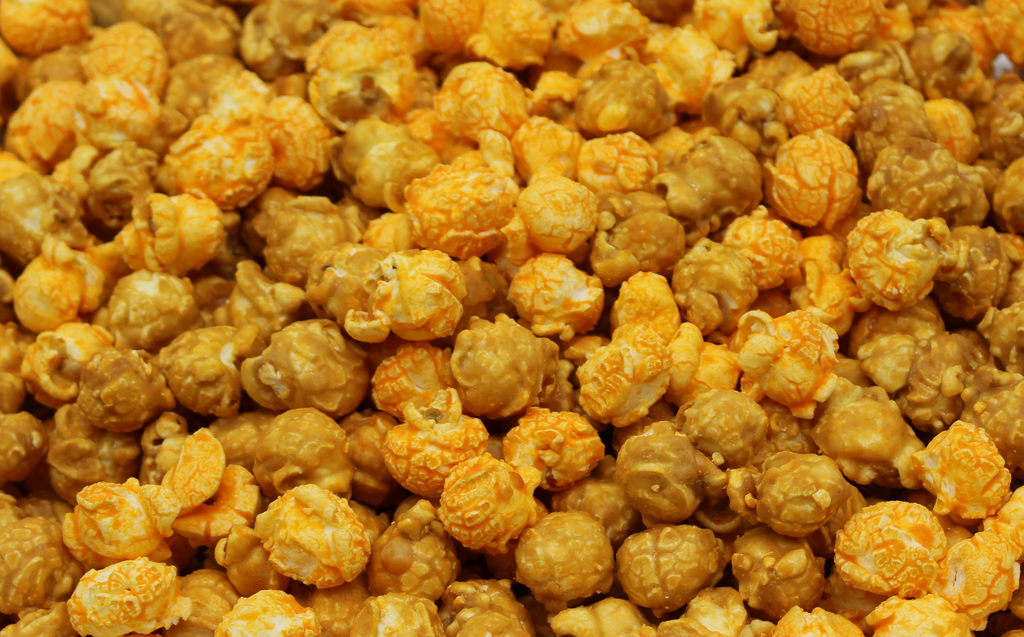 Popcorn - Caramel and Cheddar Mix - 16 cups (16 oz.)